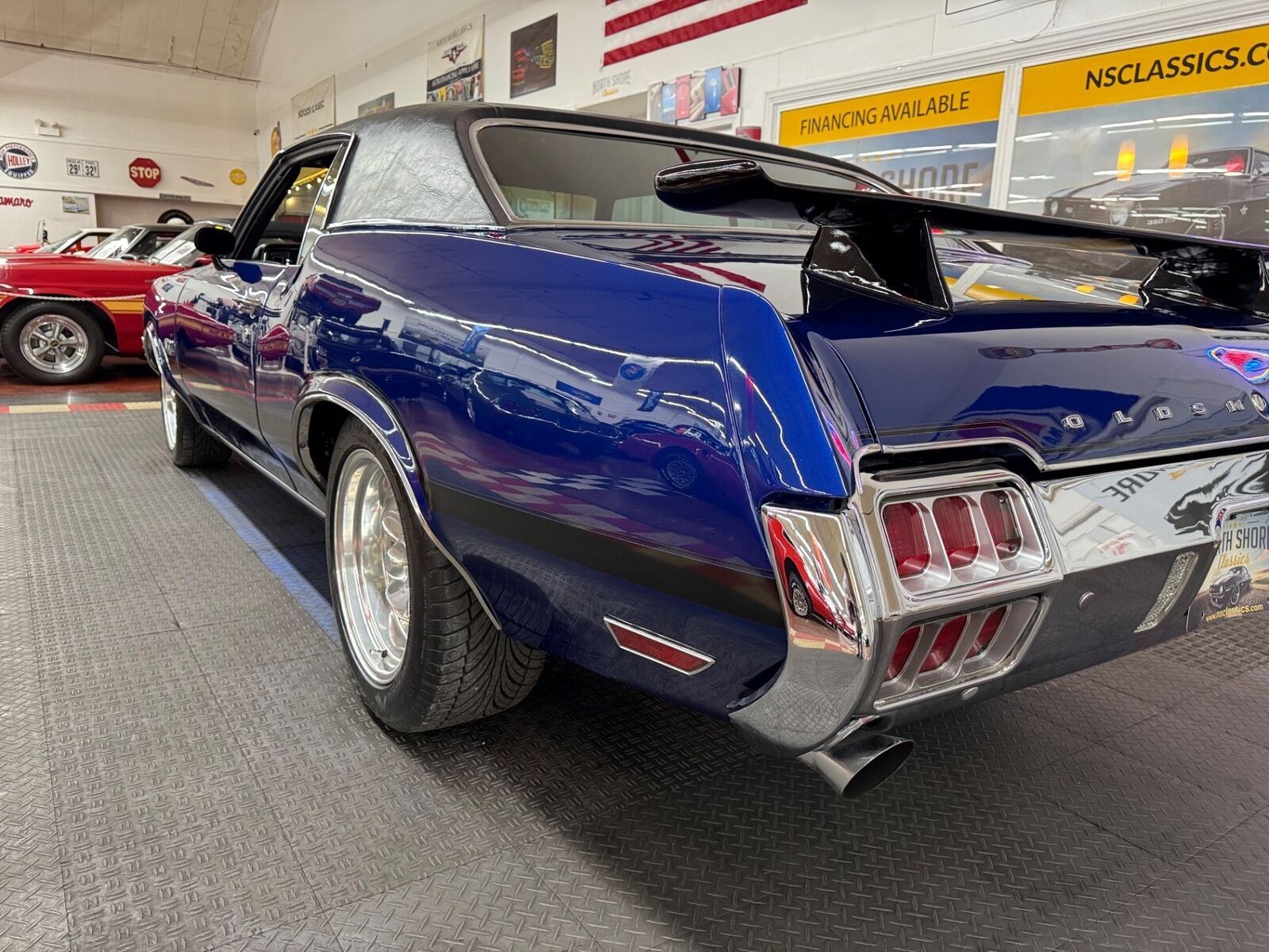 Oldsmobile-Cutlass-1972-2-Door-20