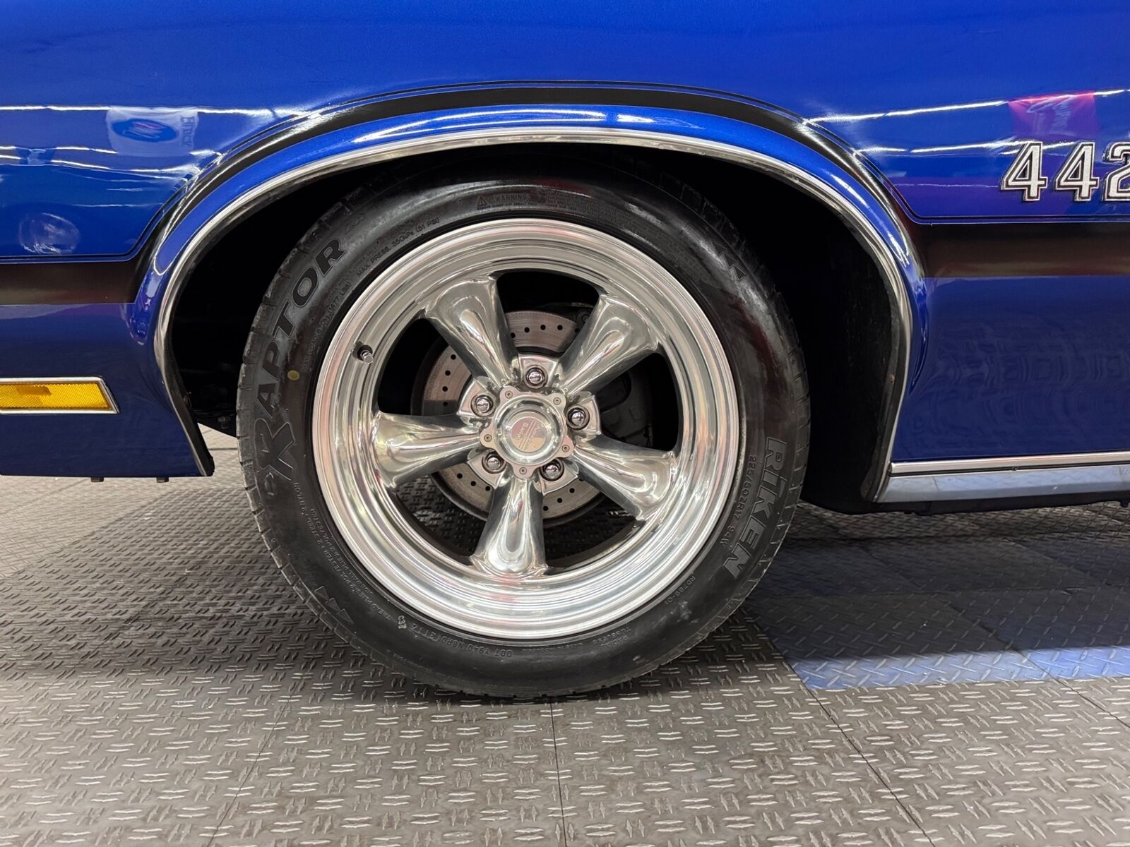 Oldsmobile-Cutlass-1972-2-Door-21