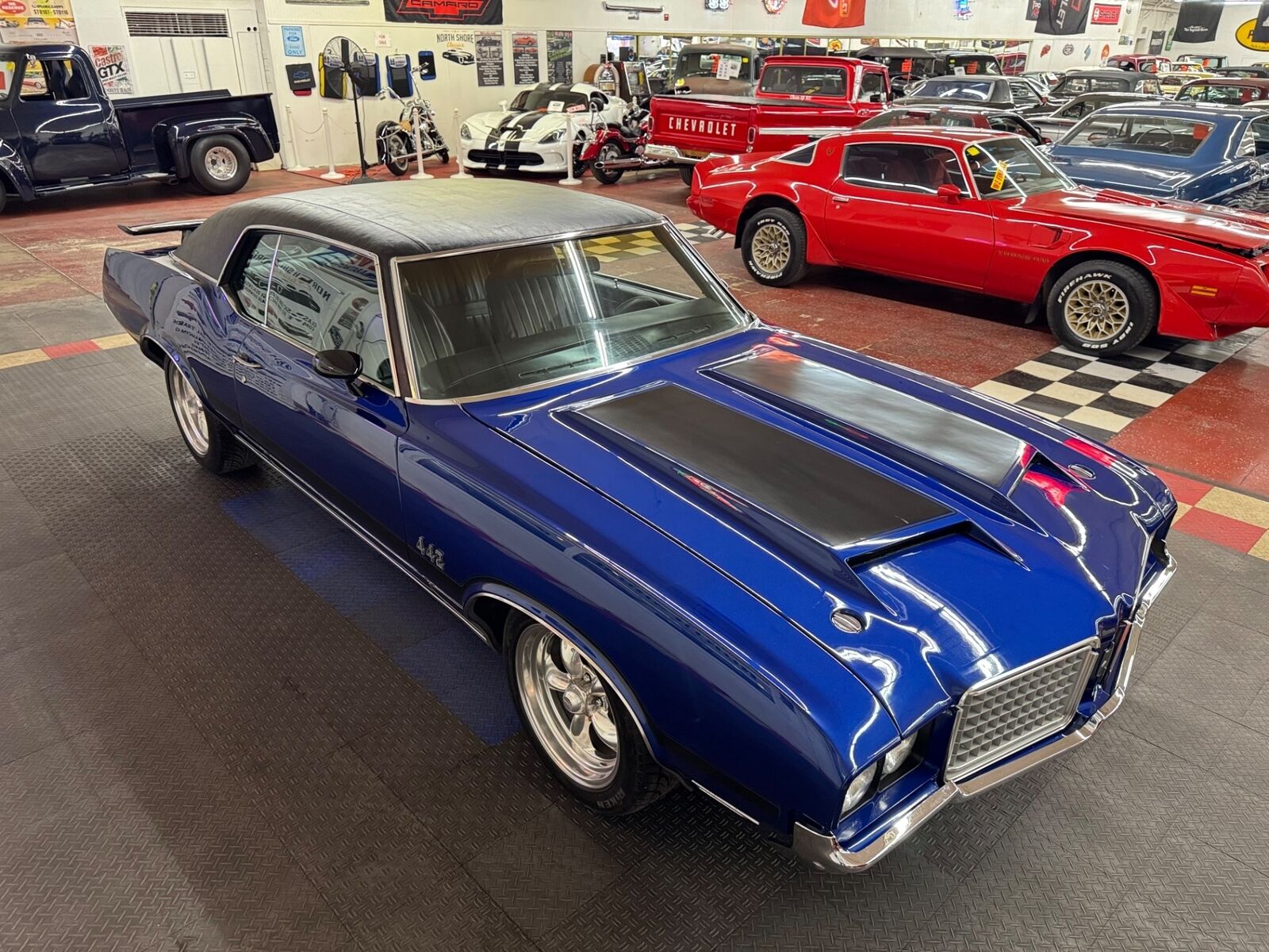 Oldsmobile-Cutlass-1972-2-Door-27