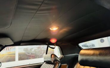 Oldsmobile-Cutlass-1972-2-Door-36
