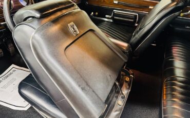 Oldsmobile-Cutlass-1972-2-Door-38