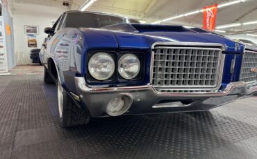 Oldsmobile-Cutlass-1972-2-Door-7