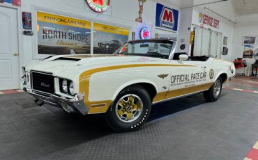 Oldsmobile-Cutlass-1972-Convertible-1
