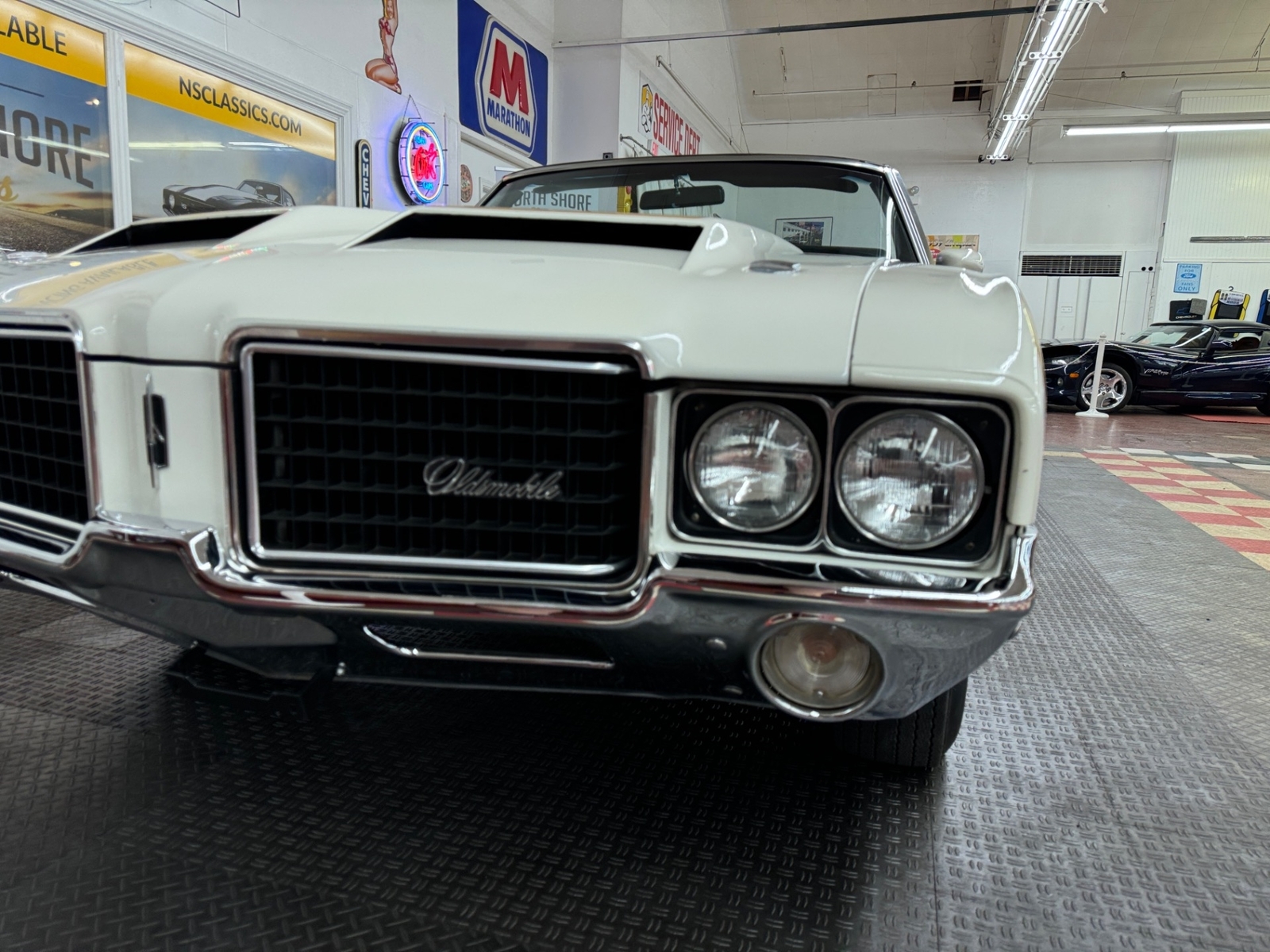 Oldsmobile-Cutlass-1972-Convertible-14