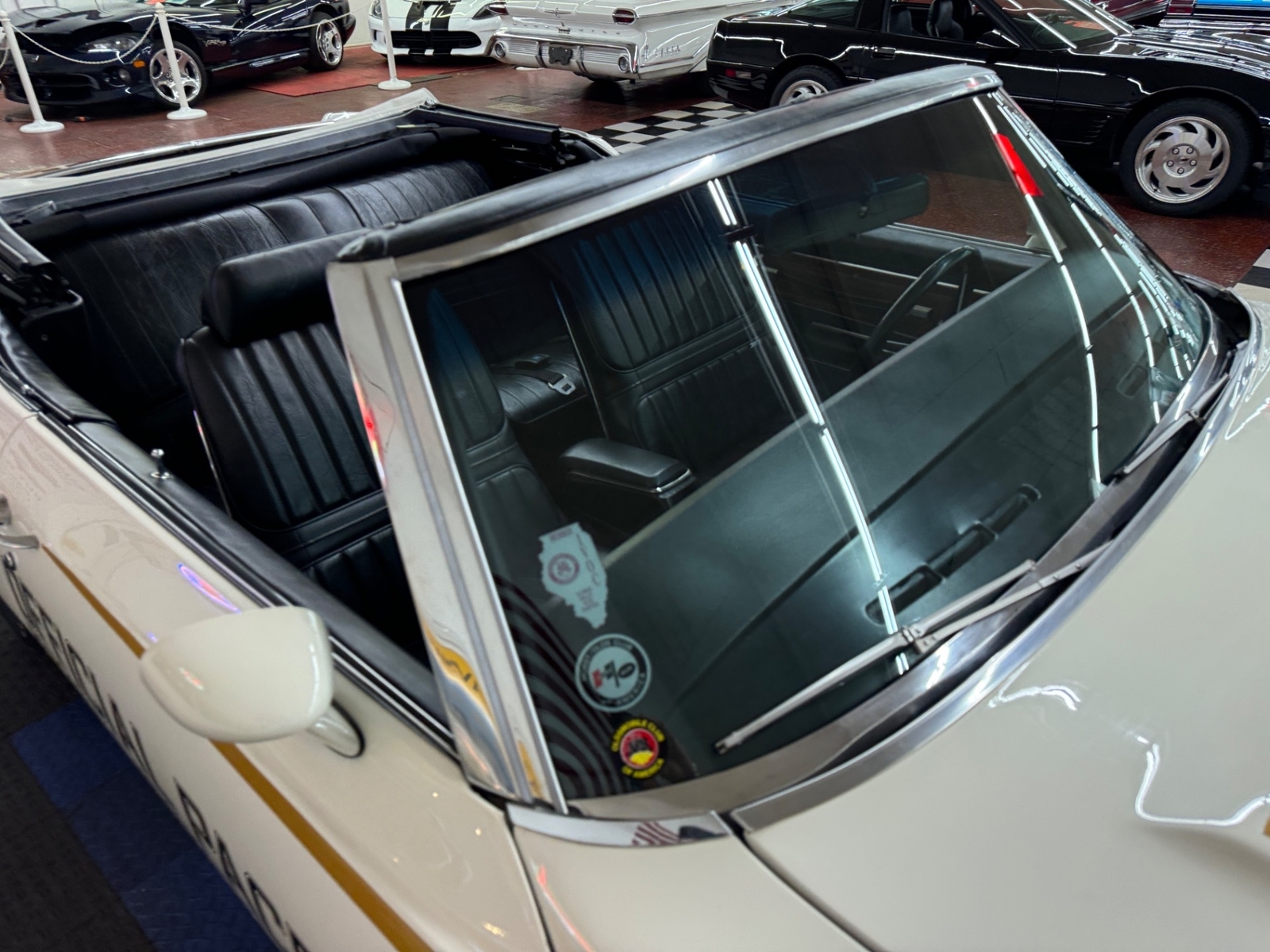 Oldsmobile-Cutlass-1972-Convertible-18