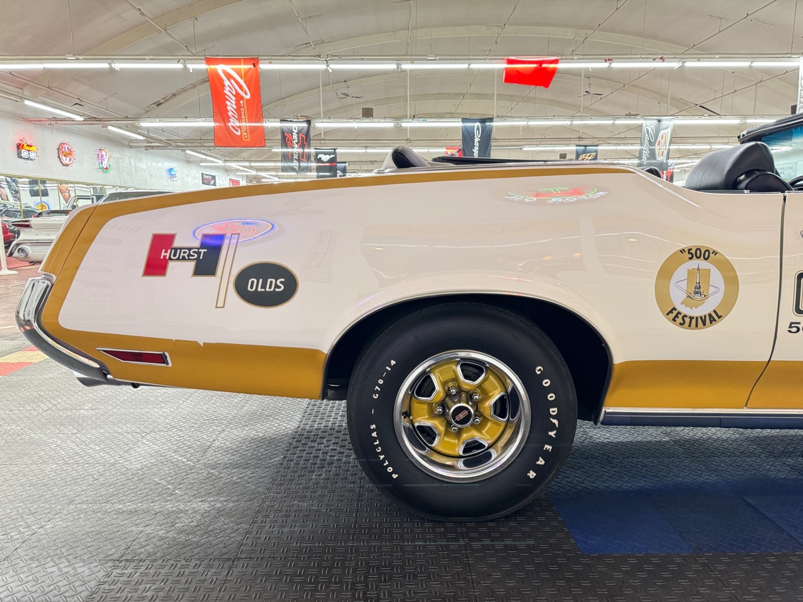Oldsmobile-Cutlass-1972-Convertible-28