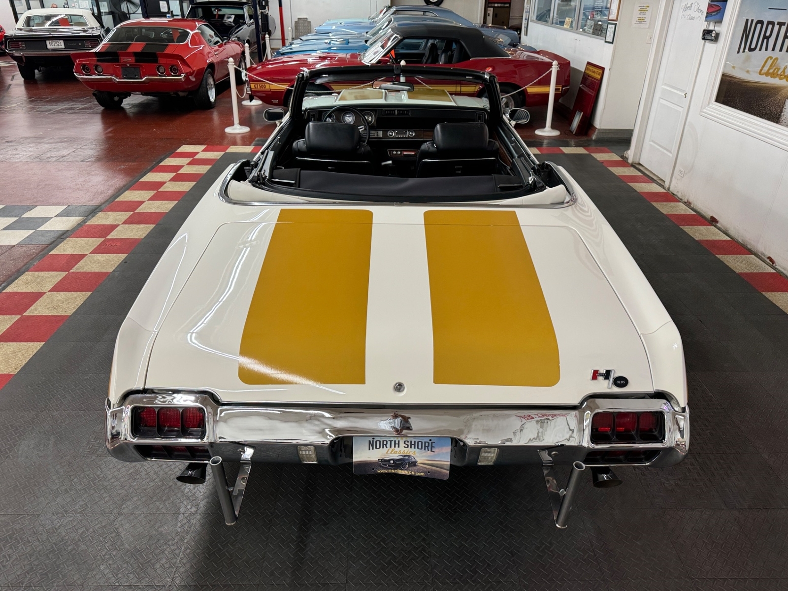 Oldsmobile-Cutlass-1972-Convertible-35