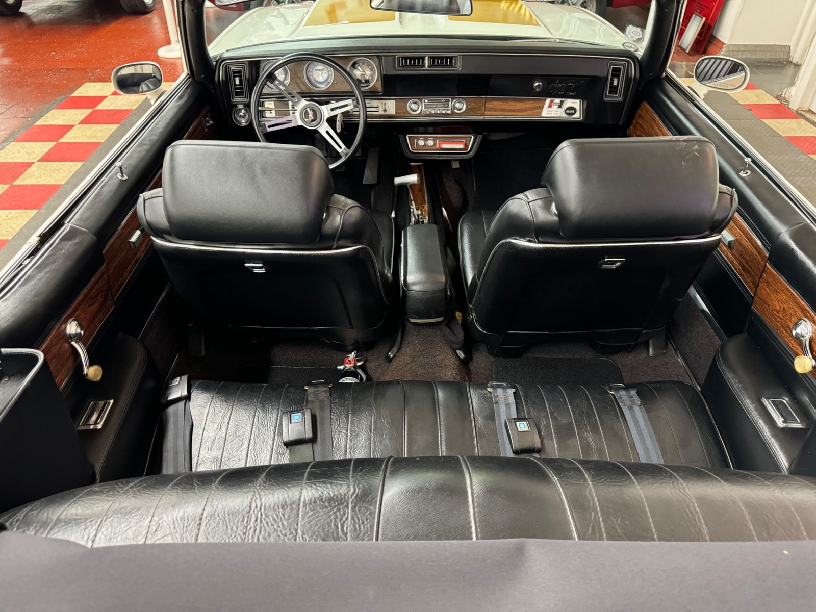 Oldsmobile-Cutlass-1972-Convertible-36