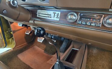 Oldsmobile-Cutlass-1972-Coupe-10