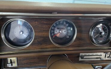 Oldsmobile-Cutlass-1972-Coupe-12