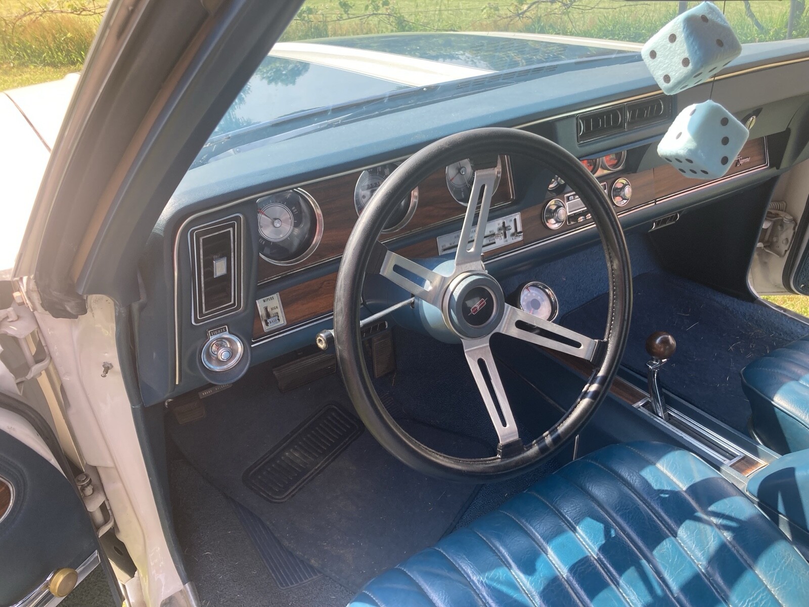 Oldsmobile-Cutlass-1972-Coupe-16