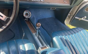 Oldsmobile-Cutlass-1972-Coupe-17