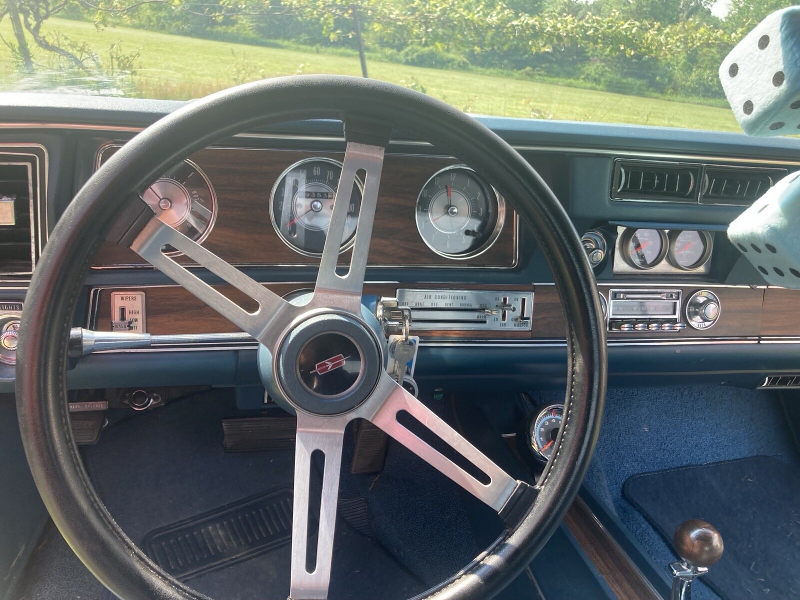 Oldsmobile-Cutlass-1972-Coupe-18
