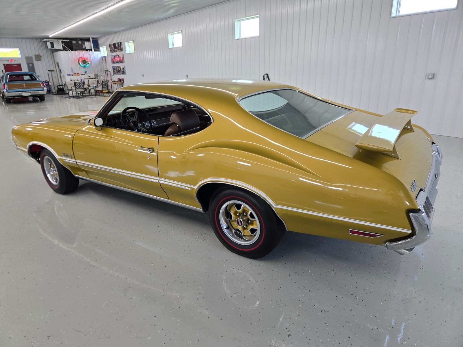 Oldsmobile-Cutlass-1972-Coupe-29