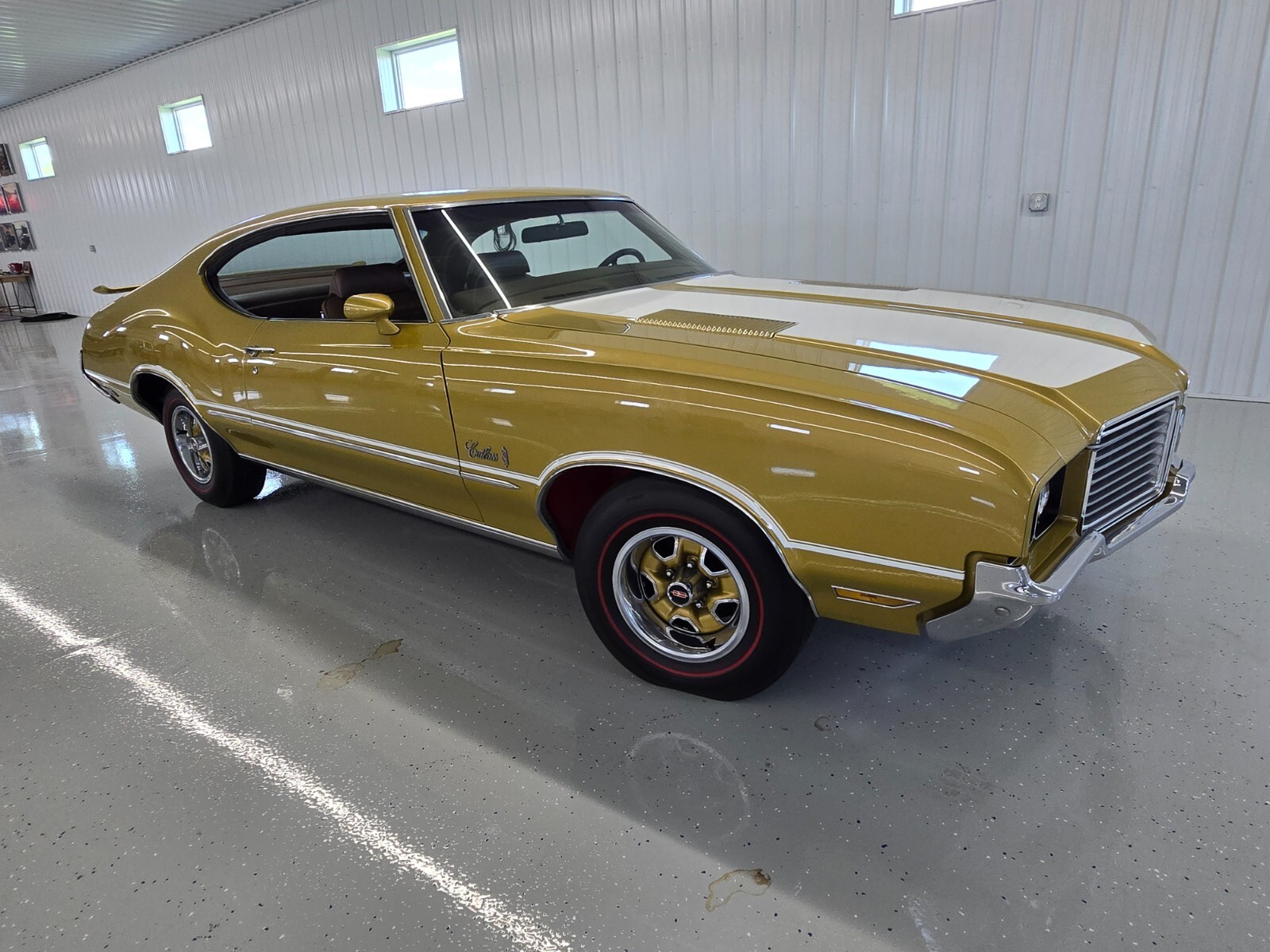 Oldsmobile-Cutlass-1972-Coupe-3