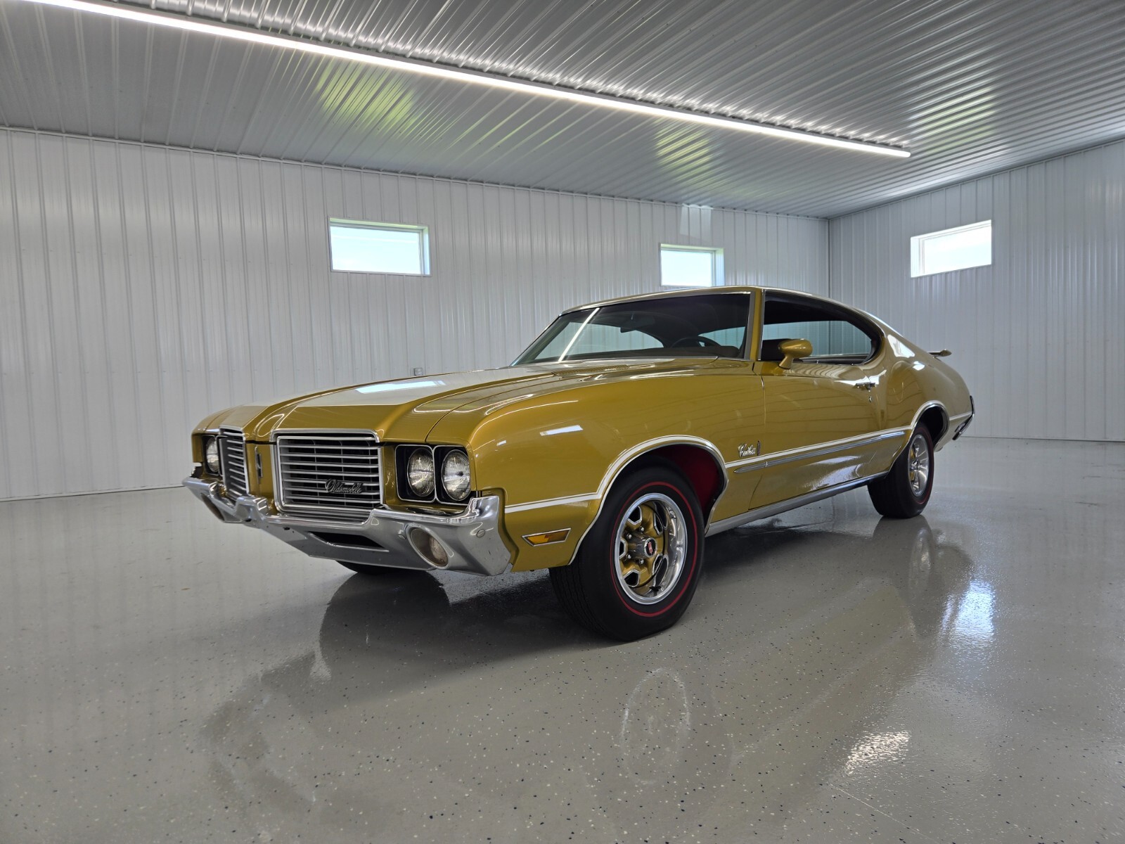 Oldsmobile-Cutlass-1972-Coupe-34