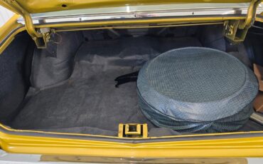Oldsmobile-Cutlass-1972-Coupe-6
