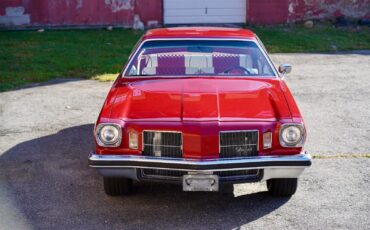 Oldsmobile-Cutlass-1974-Coupe-3