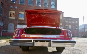 Oldsmobile-Cutlass-1974-Coupe-37