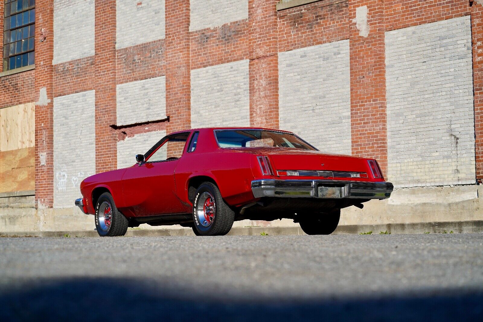 Oldsmobile-Cutlass-1974-Coupe-4