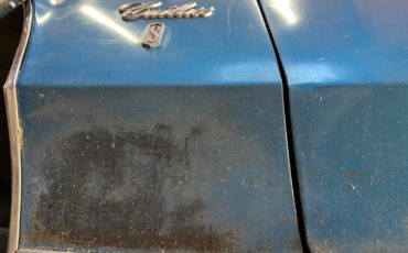 Oldsmobile-Cutlass-1975-2-Doors-16