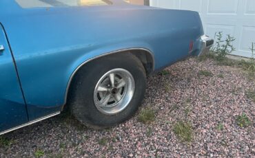 Oldsmobile-Cutlass-1975-2-Doors-5