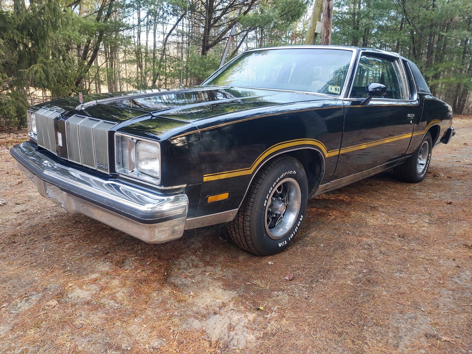 Oldsmobile-Cutlass-1978-Coupe-1