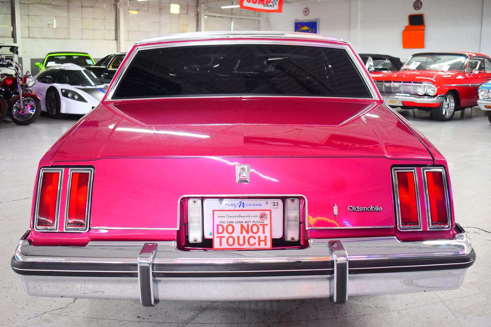 Oldsmobile-Cutlass-1980-Coupe-13