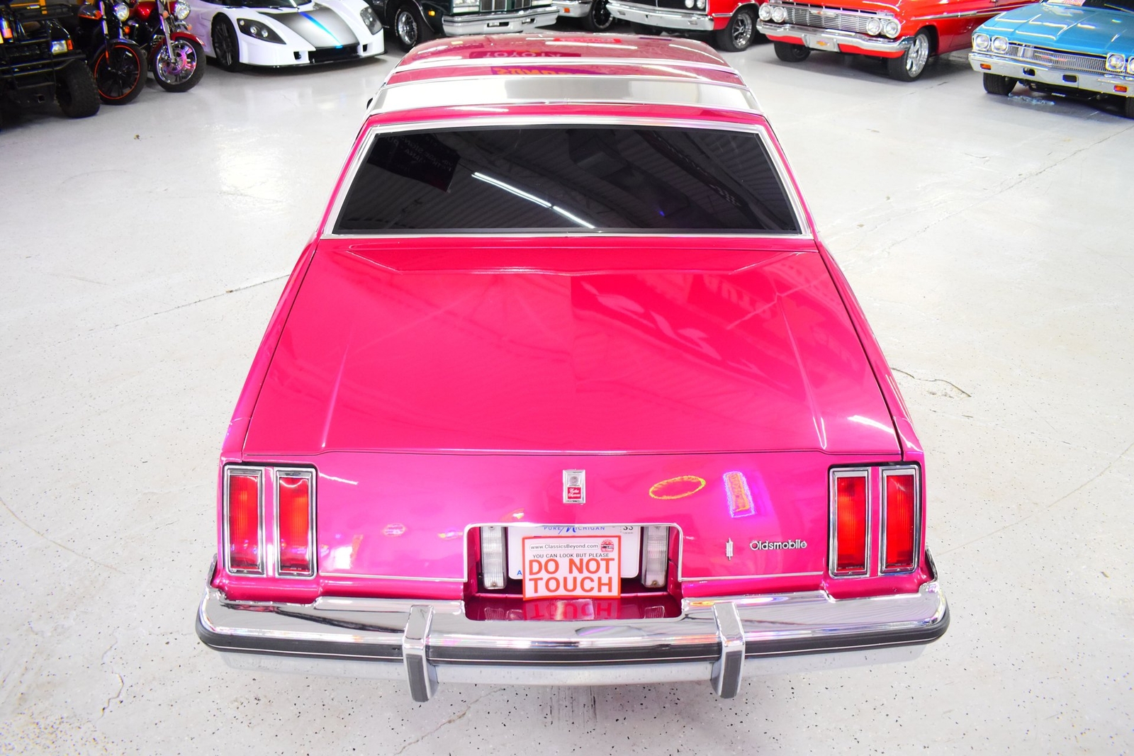 Oldsmobile-Cutlass-1980-Coupe-14