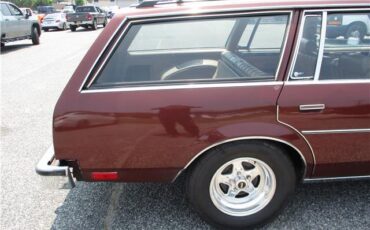 Oldsmobile-Cutlass-1982-Wagon-11