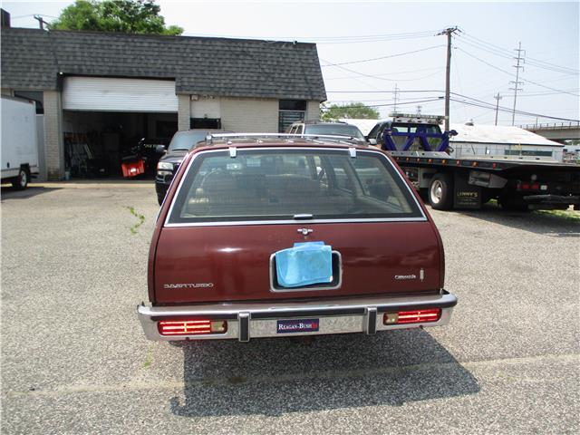 Oldsmobile-Cutlass-1982-Wagon-12