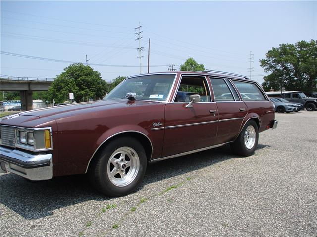 Oldsmobile-Cutlass-1982-Wagon-20