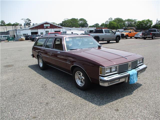 Oldsmobile-Cutlass-1982-Wagon-5
