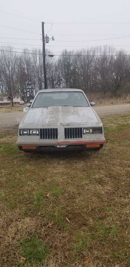 Oldsmobile Cutlass  1984 grey