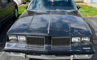 Oldsmobile Cutlass 1986 Coupe