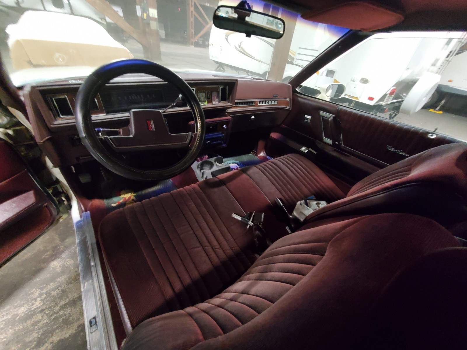 Oldsmobile-Cutlass-1987-Coupe-2
