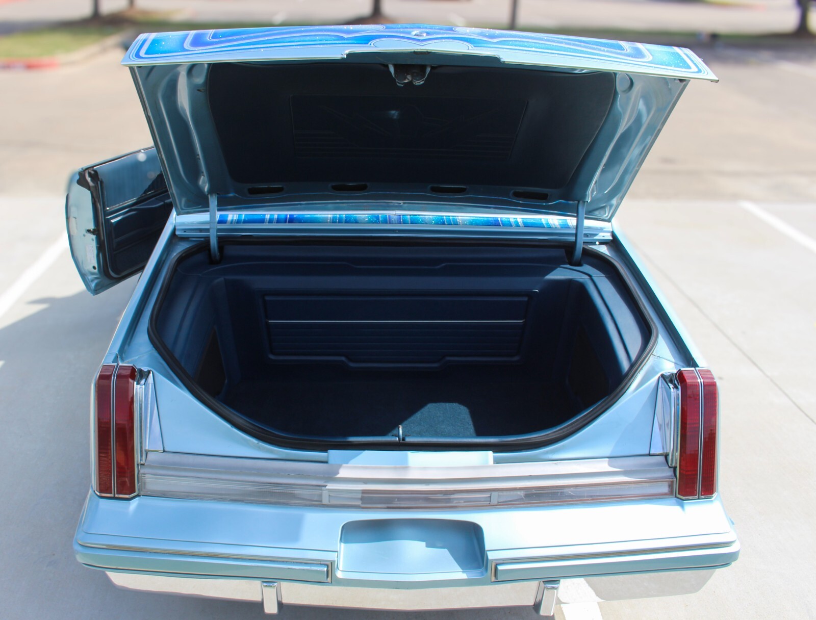 Oldsmobile-Cutlass-1987-Coupe-21