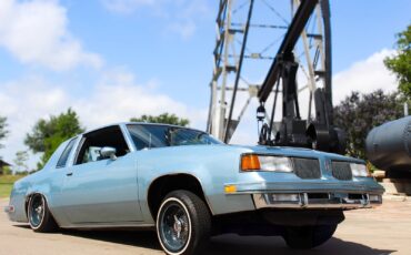 Oldsmobile-Cutlass-1987-Coupe