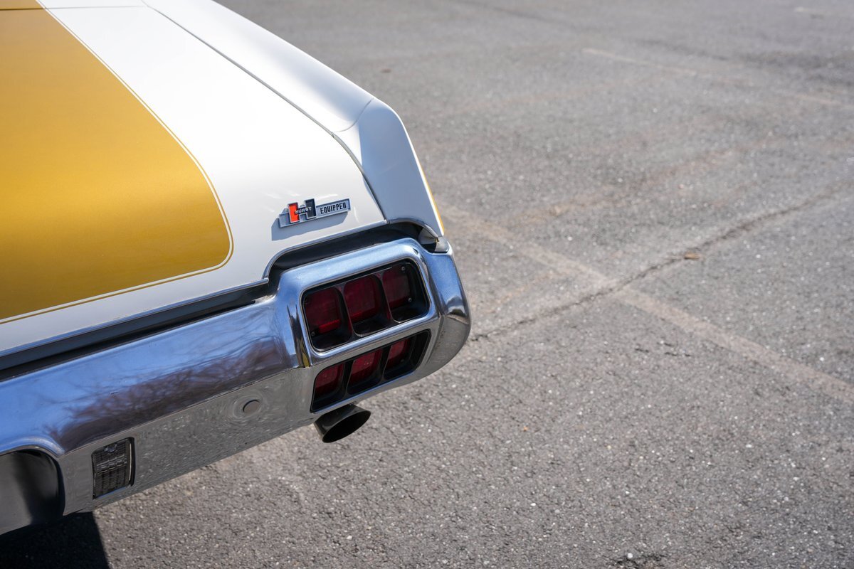 Oldsmobile-Cutlass-HurstOlds-1972-Hardtop-22