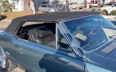 Oldsmobile-Cutlass-convertible-1966-2