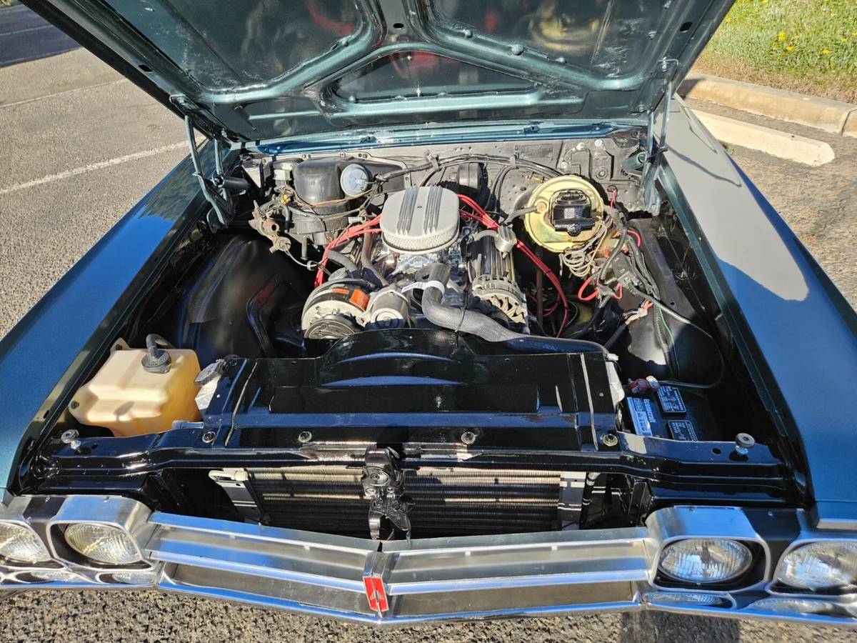 Oldsmobile-Cutlass-convertible-1966-3