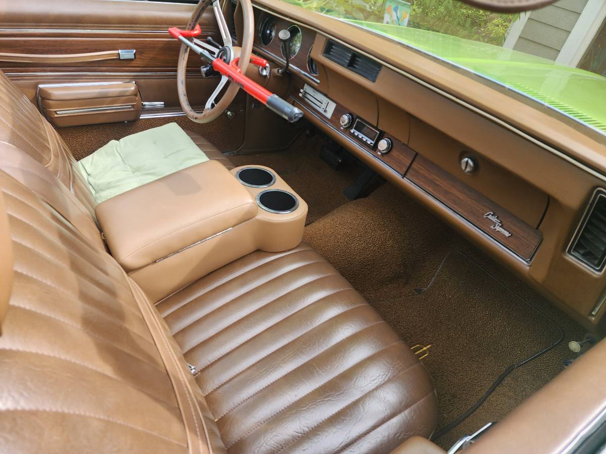 Oldsmobile-Cutlass-convertible-1972-yellow-7