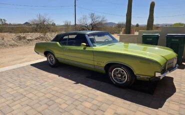 Oldsmobile-Cutlass-supreme-1971-green-1