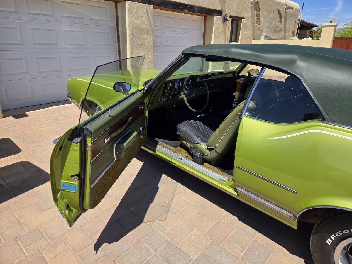 Oldsmobile-Cutlass-supreme-1971-green-7