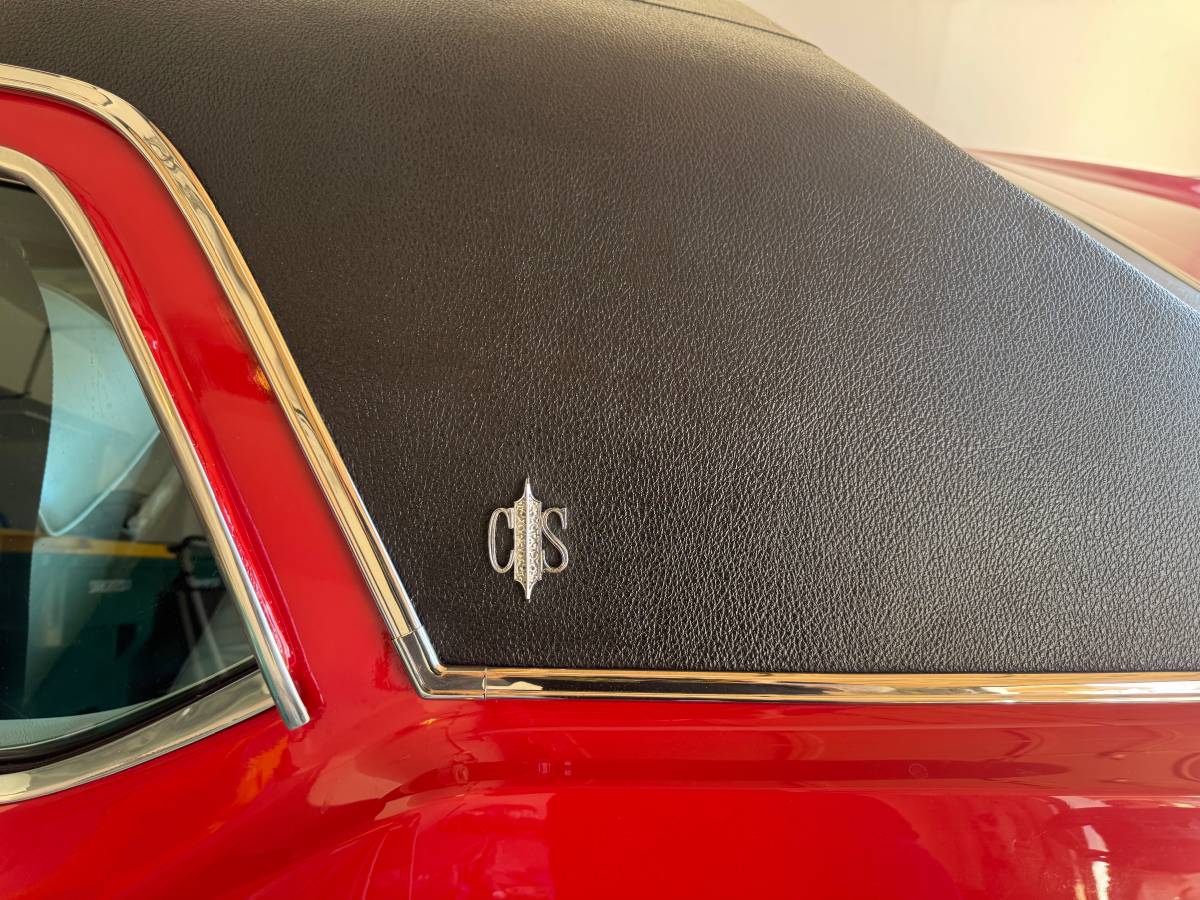 Oldsmobile-Cutlass-supreme-1971-red-23