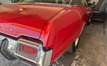 Oldsmobile-Cutlass-supreme-1971-red-4