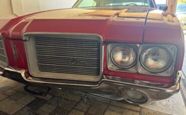 Oldsmobile-Cutlass-supreme-1971-red-9