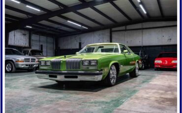 Oldsmobile-Cutlass-supreme-1976-green
