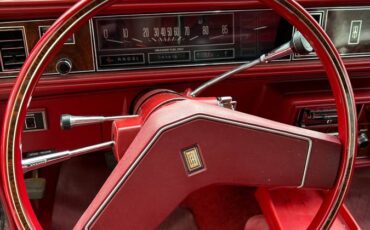 Oldsmobile-Cutlass-supreme-1978-red-6