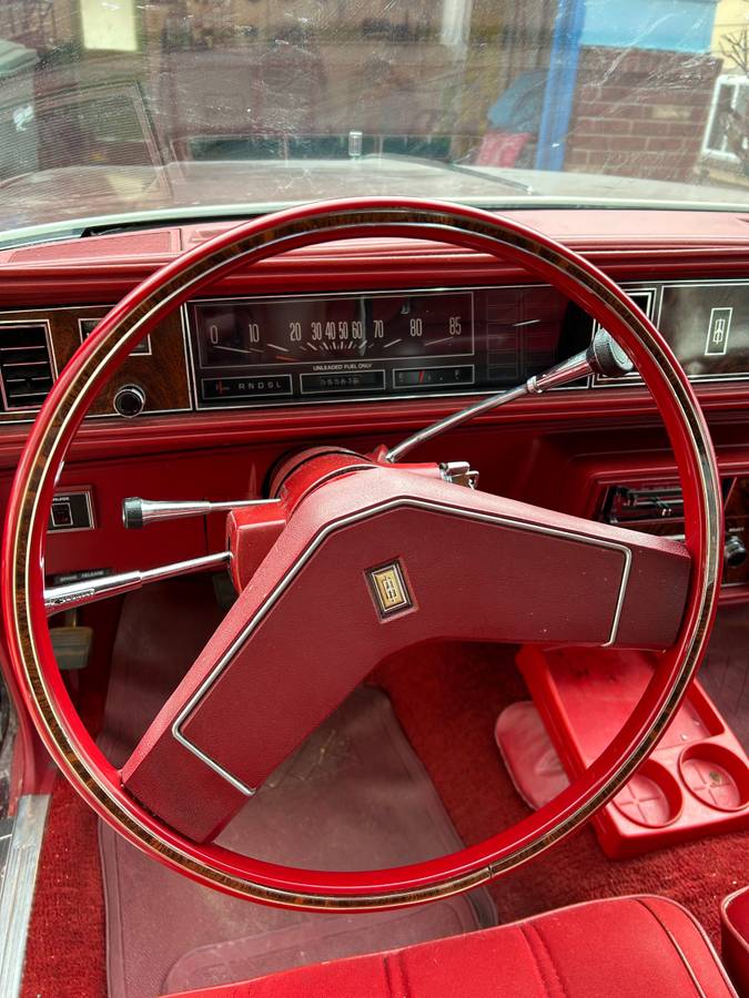 Oldsmobile-Cutlass-supreme-1978-red-6